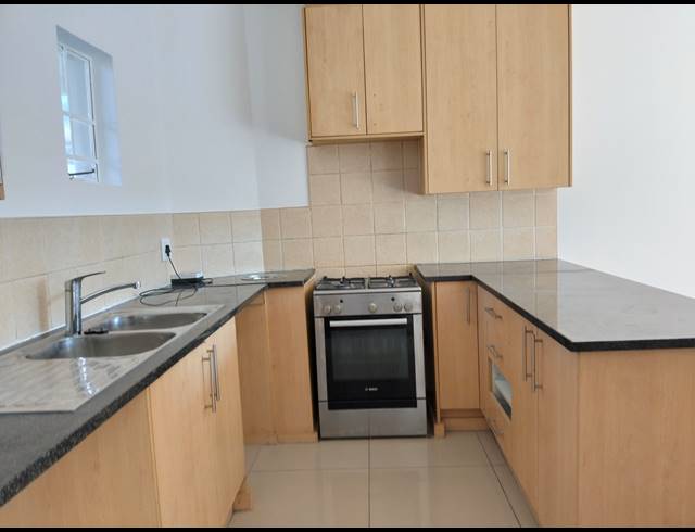 2 BEDROOM APARTMENT RENTED IN FERNDALE